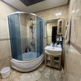 In Baku 71.0 m² apartment is for rent - Image 6