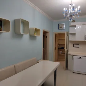 In Baku 110.0 m² apartment is for rent - Image 4