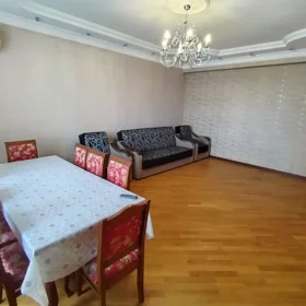 In Baku 90.0 m² apartment is for rent - Image 9
