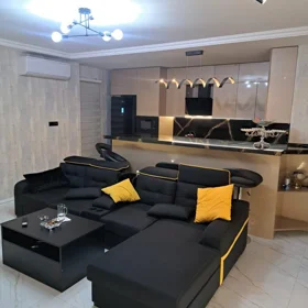 In Baku 110.0 m² apartment is for sale - Image 3