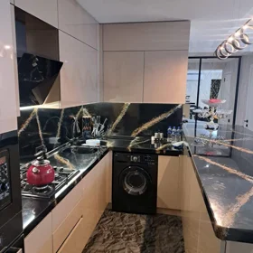 In Baku 110.0 m² apartment is for sale - Image 7