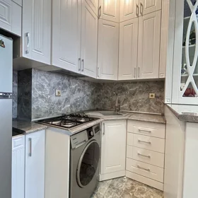 In Səbail rayonu 90.0 m² apartment is for rent - Image 9