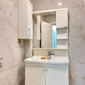 In Səbail rayonu 90.0 m² apartment is for rent - Image 10