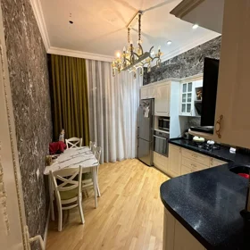 In Baku 128.0 m² apartment is for sale - Image 6