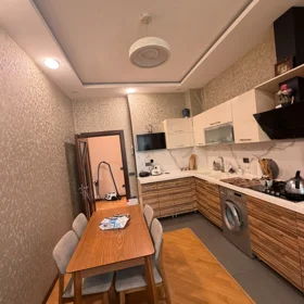 In Baku 117.0 m² apartment is for sale - Image 9