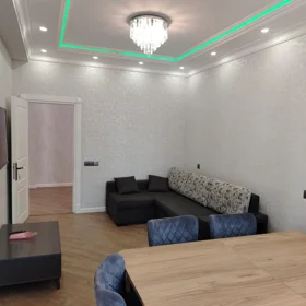 In Baku 100.0 m² apartment is for sale - Image 3