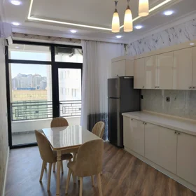 In Baku 100.0 m² apartment is for sale - Image 7
