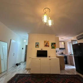 In Baku 50.0 m² apartment is for sale - Image 10