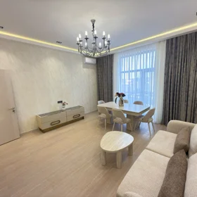 In Baku 135.0 m² apartment is for rent - Image 3