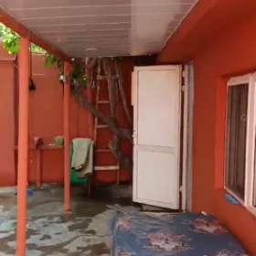 In Suraxanı rayonu 75.0 m² house with 3.0 rooms is for sale - Image 2
