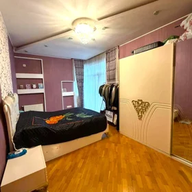 In Baku 88.0 m² apartment is for rent - Image 3