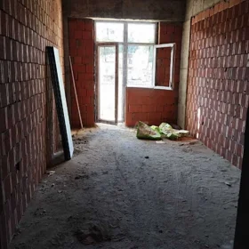 In Baku 113.0 m² apartment is for sale - Image 2