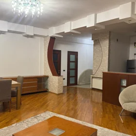 In Baku 100.0 m² apartment is for rent - Image 3