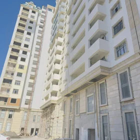 In Baku nan m² apartment is for sale - Image 3