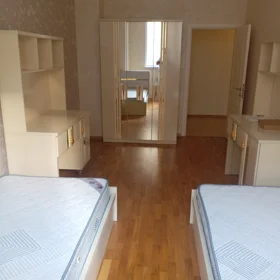 In Khirdalan 95.0 m² apartment is for sale - Image 8