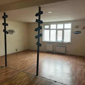 In Baku 70.0 m² commercial is for rent - Image 4