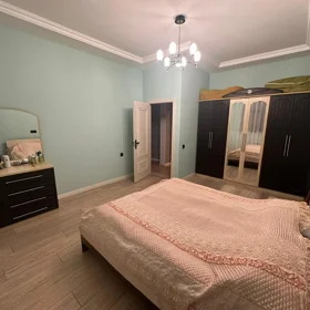 In Xəzər rayonu 220.0 m² house with 4.0 rooms is for sale - Image 5