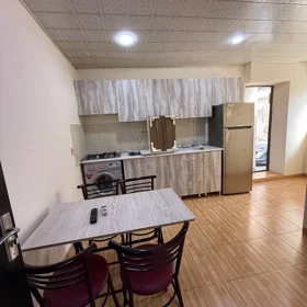 In Baku 58.0 m² house with 2.0 rooms is for rent - Image 5