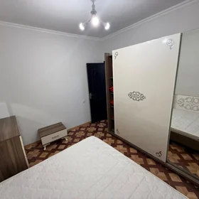 In Baku 58.0 m² house with 2.0 rooms is for rent - Image 9