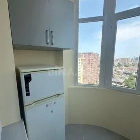 In Baku 40.0 m² apartment is for sale - Image 2
