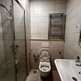 In Baku 55.0 m² apartment is for rent - Image 9