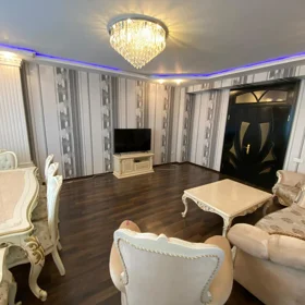 In Baku 140.0 m² apartment is for rent - Image 3