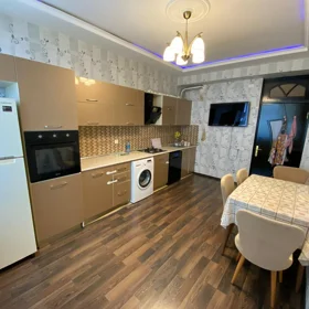 In Baku 140.0 m² apartment is for rent - Image 10