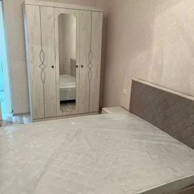 In Baku 75.0 m² apartment is for rent - Image 3
