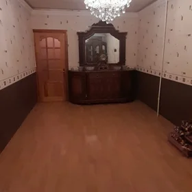 In Baku 70.0 m² apartment is for rent - Image 2