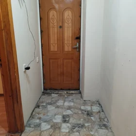 In Baku 40.0 m² apartment is for sale - Image 2