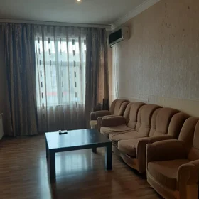 In Baku 60.0 m² apartment is for rent - Image 3