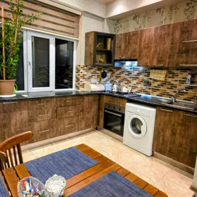 In Baku 76.0 m² apartment is for rent - Image 2