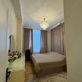 In Baku 85.0 m² apartment is for sale - Image 5