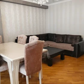 In Khirdalan 74.0 m² apartment is for rent - Image 3