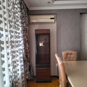 In Khirdalan 74.0 m² apartment is for rent - Image 5