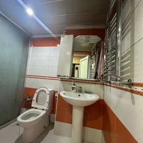 In Baku 60.0 m² apartment is for rent - Image 7