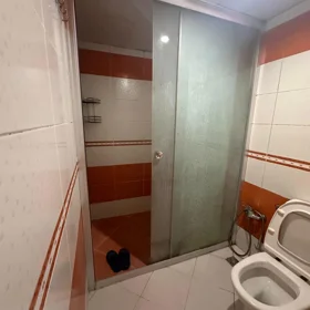 In Baku 60.0 m² apartment is for rent - Image 8