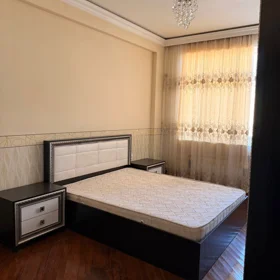 In Baku 100.0 m² apartment is for rent - Image 3