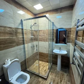 In Baku 90.0 m² apartment is for rent - Image 5