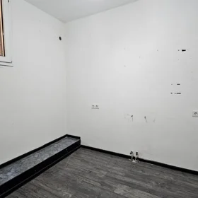 In Baku 140.0 m² commercial is for rent - Image 2