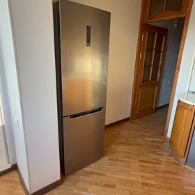 In Baku 70.0 m² apartment is for rent - Image 9