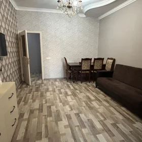 In Baku 240.0 m² apartment is for sale - Image 2