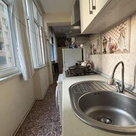 In Baku 240.0 m² apartment is for sale - Image 9