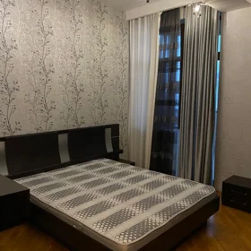 In Baku 210.0 m² apartment is for rent - Image 10