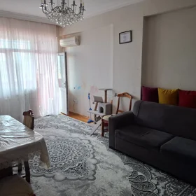 In Binəqədi rayonu 60.0 m² apartment is for sale - Image 3