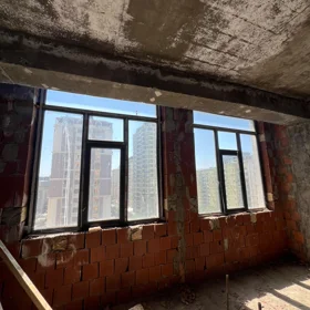 In Baku 132.0 m² apartment is for sale - Image 2