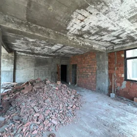 In Baku 132.0 m² apartment is for sale - Image 5