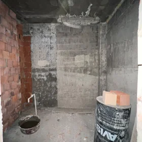 In Baku 132.0 m² apartment is for sale - Image 10