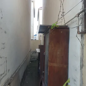 In Baku 104.0 m² house with 4.0 rooms is for sale - Image 5