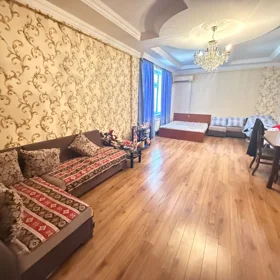 In Baku 60.0 m² apartment is for sale - Image 2